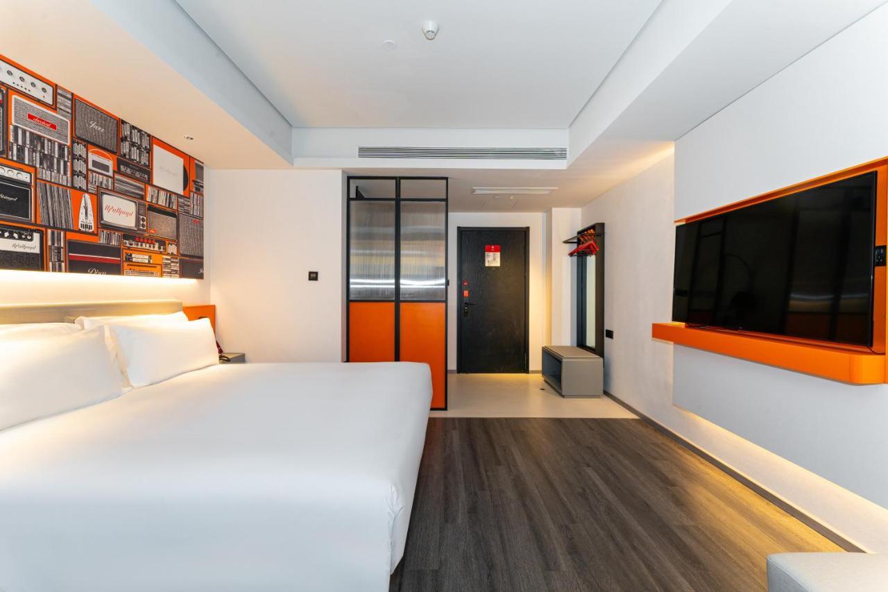 Ibis Styles Hotel - 260M From Guangji Street Subway Station Xi'an  Dış mekan fotoğraf